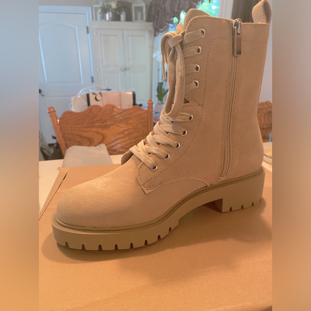 Steve Madden combat boots